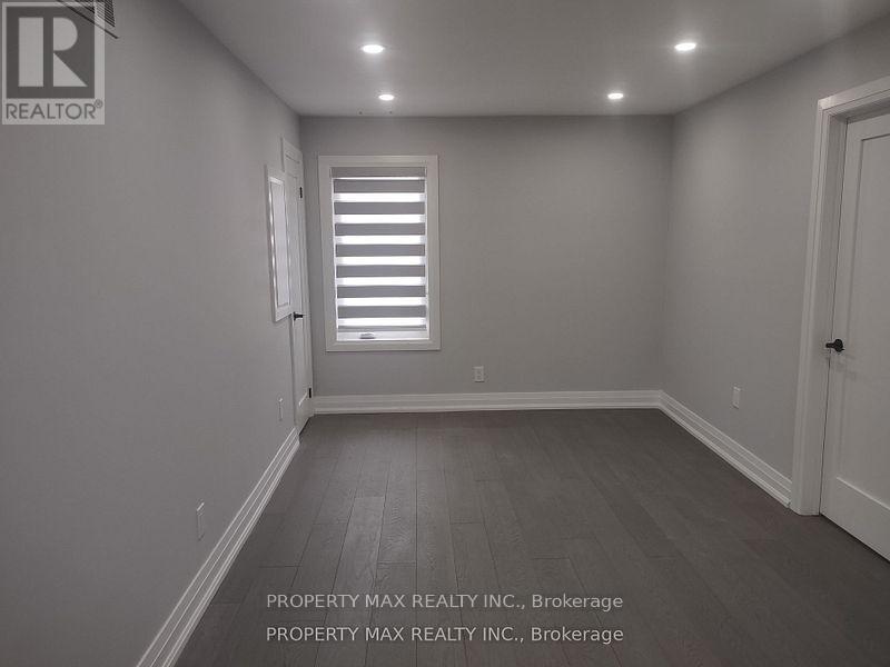 Unit 2 (2nd Floor) - 14 Burton Street, Belleville, Ontario K8P 1E6 - Photo 5 - X12537396