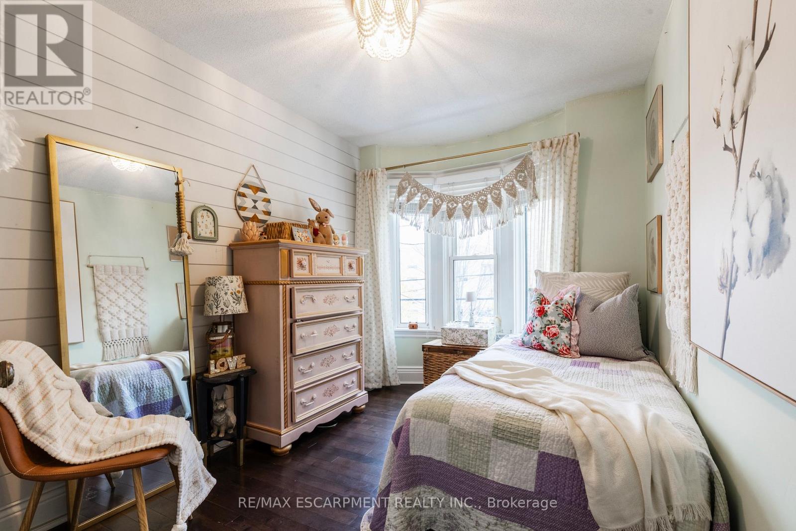 431 Hughson Street N, Hamilton, Ontario L8L 4N4 - Photo 26 - X12537408