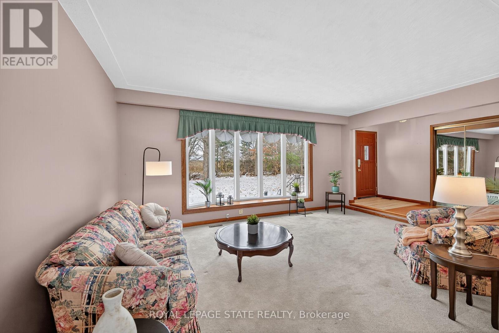 580 Woodhill Road, Hamilton, Ontario  L0R 2B0 - Photo 10 - X12537410