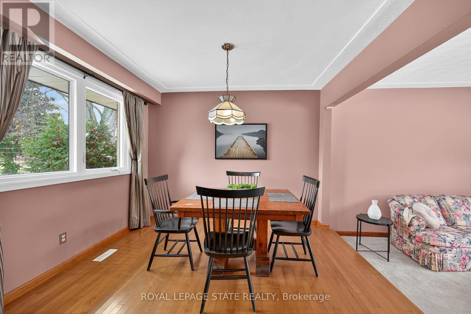 580 Woodhill Road, Hamilton, Ontario  L0R 2B0 - Photo 13 - X12537410