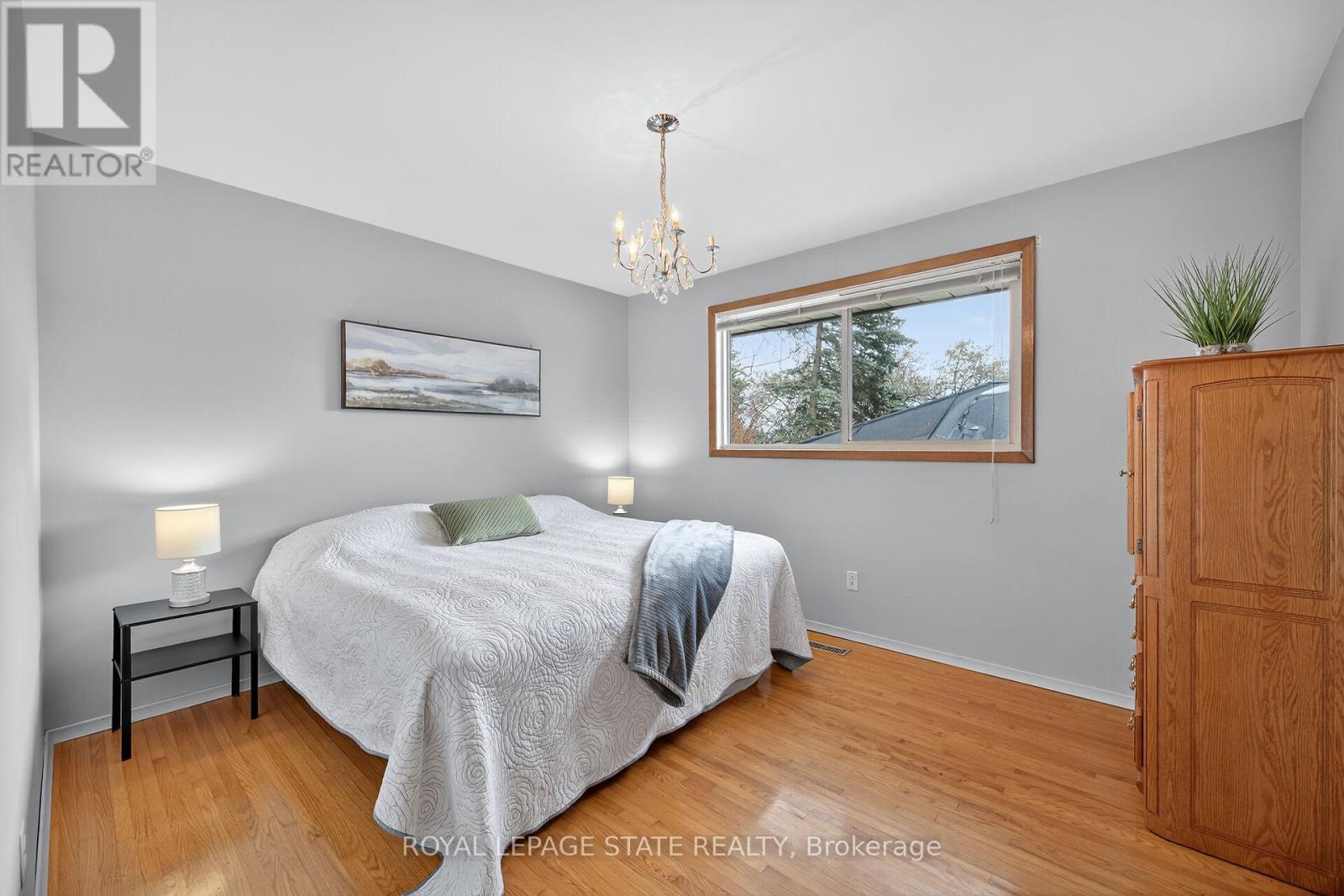 580 Woodhill Road, Hamilton, Ontario  L0R 2B0 - Photo 19 - X12537410