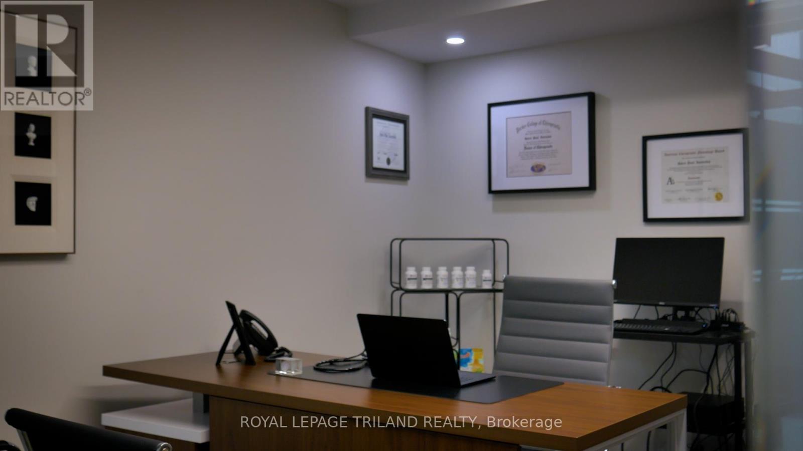 104 - 240 Waterloo Street, London East, Ontario  N6B 2N4 - Photo 3 - X12341294