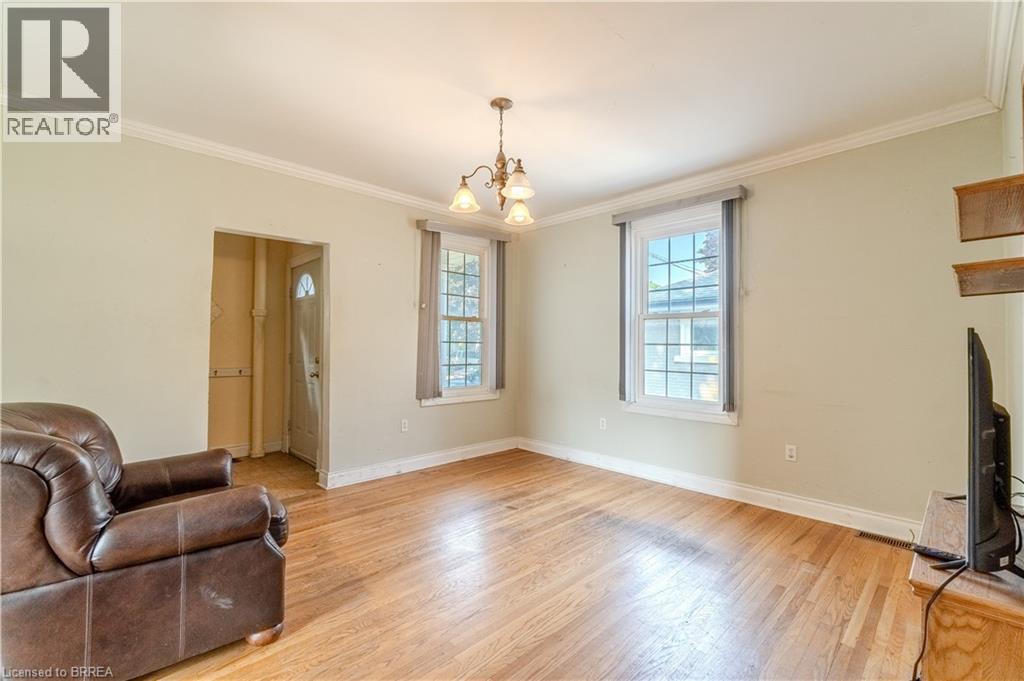 41 Stanley Street, Cambridge, Ontario  N1S 2A5 - Photo 3 - 40757515