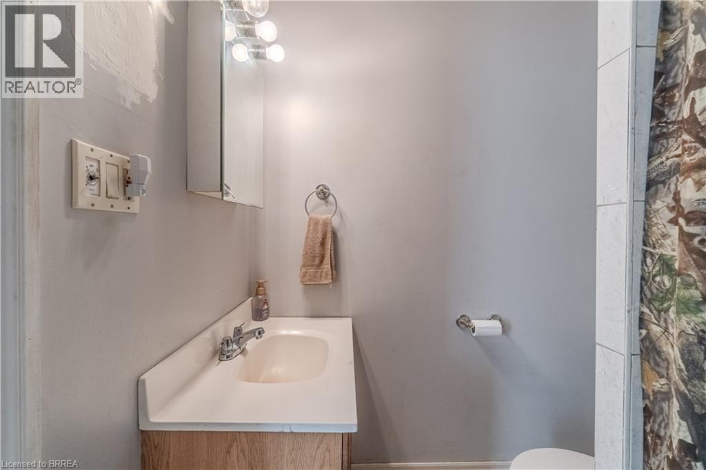 41 Stanley Street, Cambridge, Ontario  N1S 2A5 - Photo 8 - 40757515