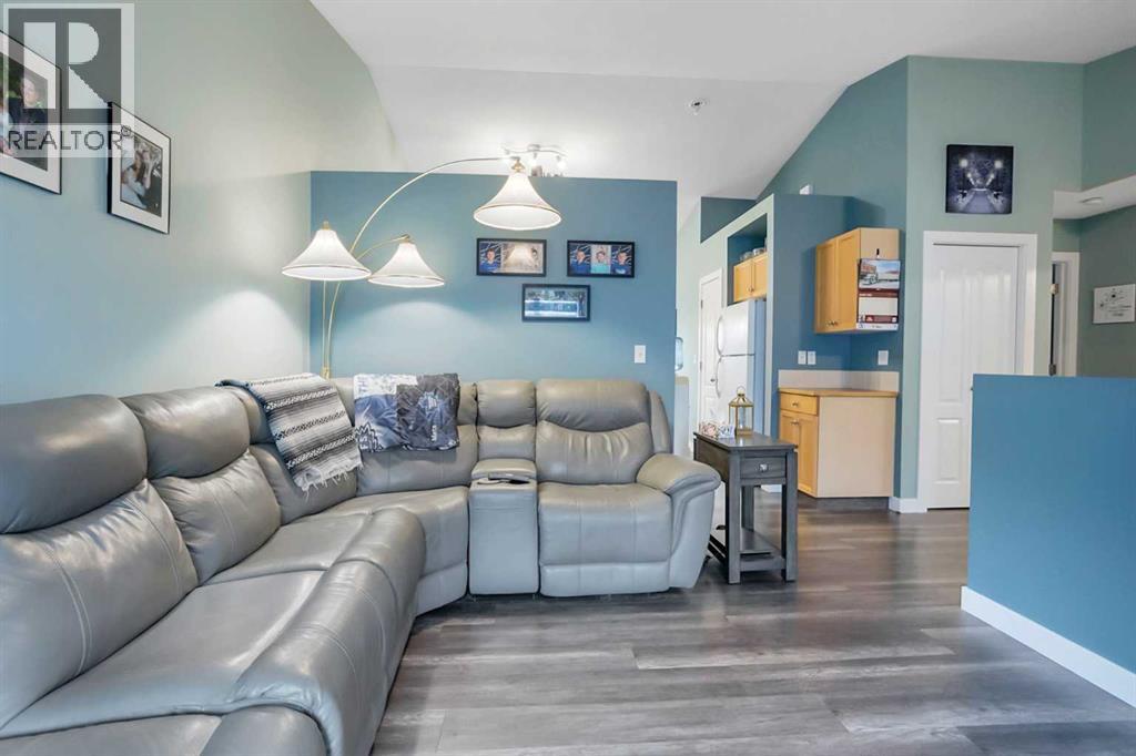 219 Lancaster Drive, Red Deer, Alberta  T4R 2R4 - Photo 2 - A2246634