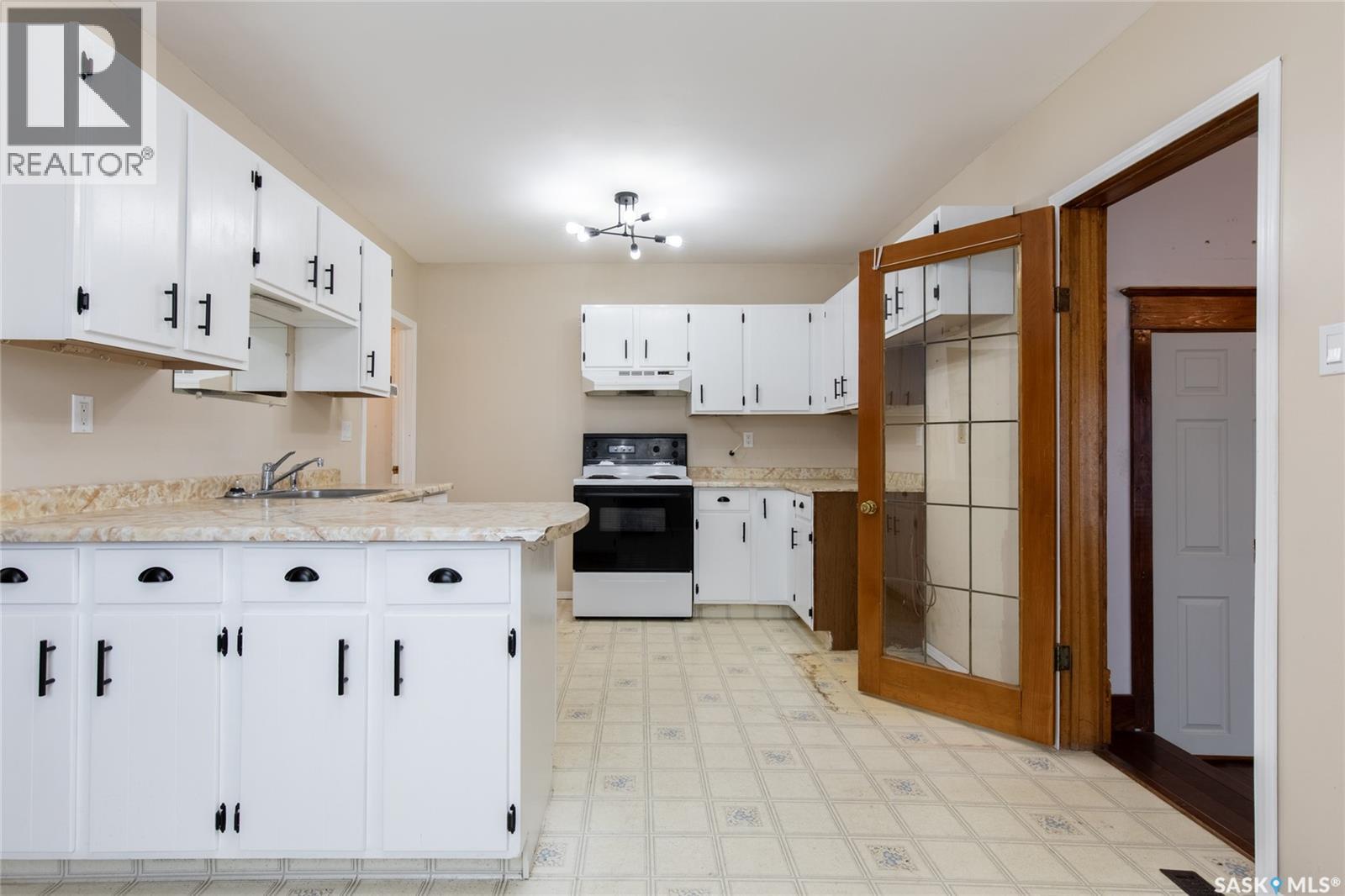 1113 2nd Avenue Nw, Moose Jaw, Saskatchewan  S6H 3R4 - Photo 22 - SK023875