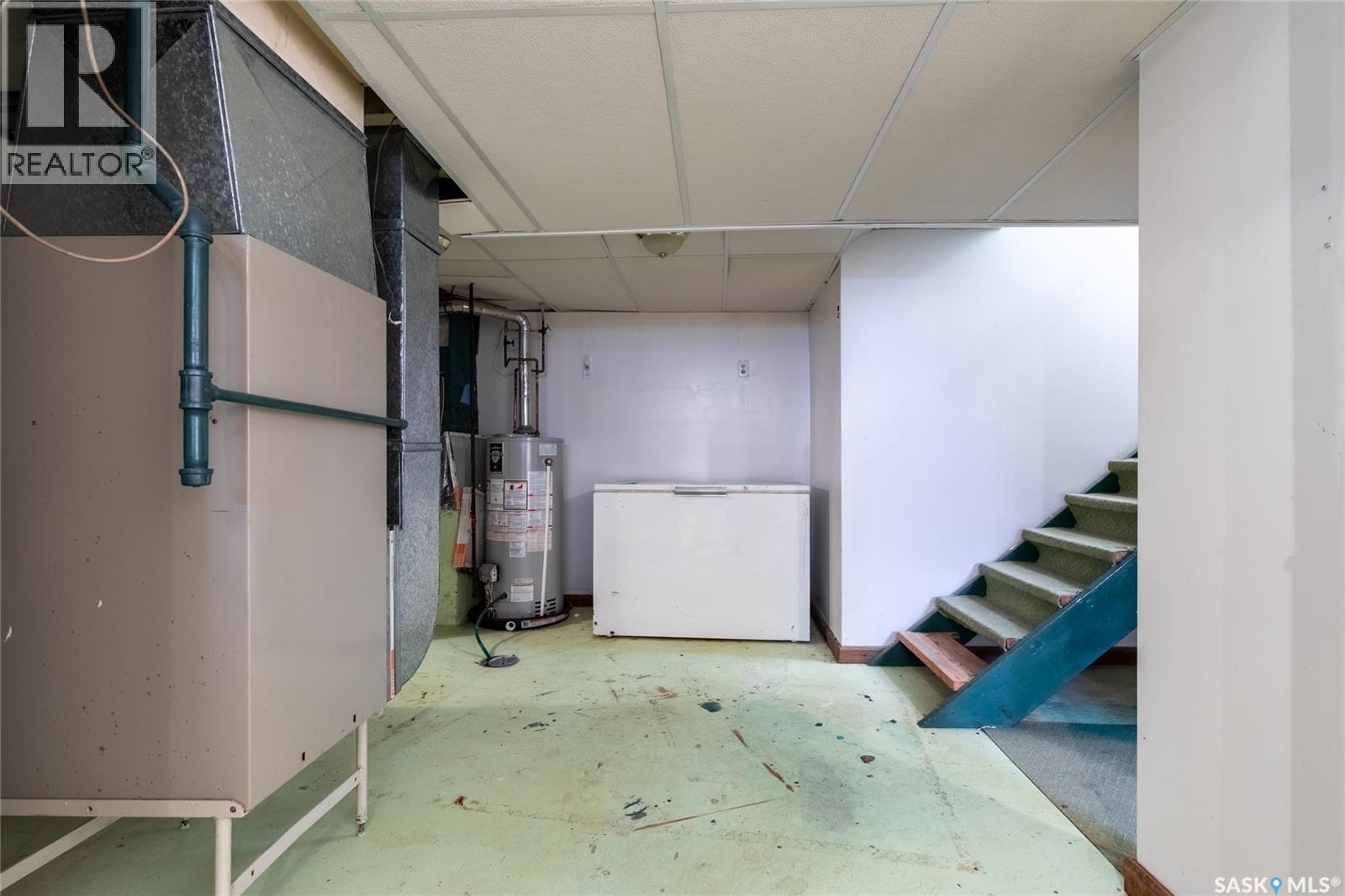 1113 2nd Avenue Nw, Moose Jaw, Saskatchewan  S6H 3R4 - Photo 43 - SK023875