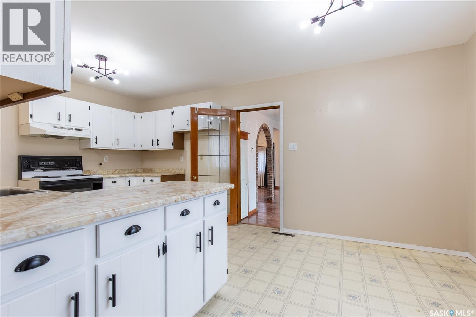 1113 2nd Avenue Nw, Moose Jaw, Saskatchewan  S6H 3R4 - Photo 21 - SK023875