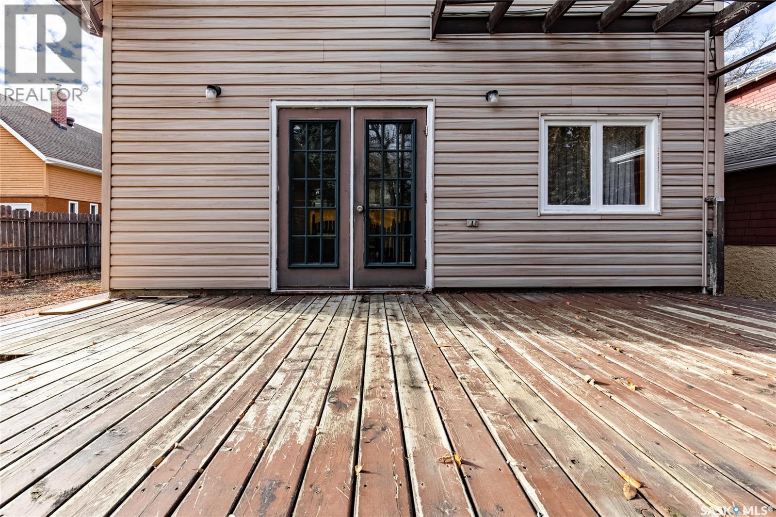 1113 2nd Avenue Nw, Moose Jaw, Saskatchewan  S6H 3R4 - Photo 46 - SK023875