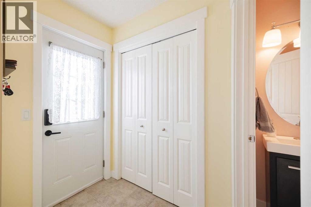 47 Luxstone Point Sw, Airdrie, Alberta  T4B 0H7 - Photo 15 - A2262970