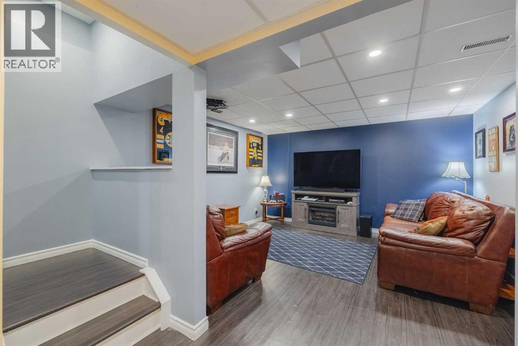 47 Luxstone Point Sw, Airdrie, Alberta  T4B 0H7 - Photo 26 - A2262970