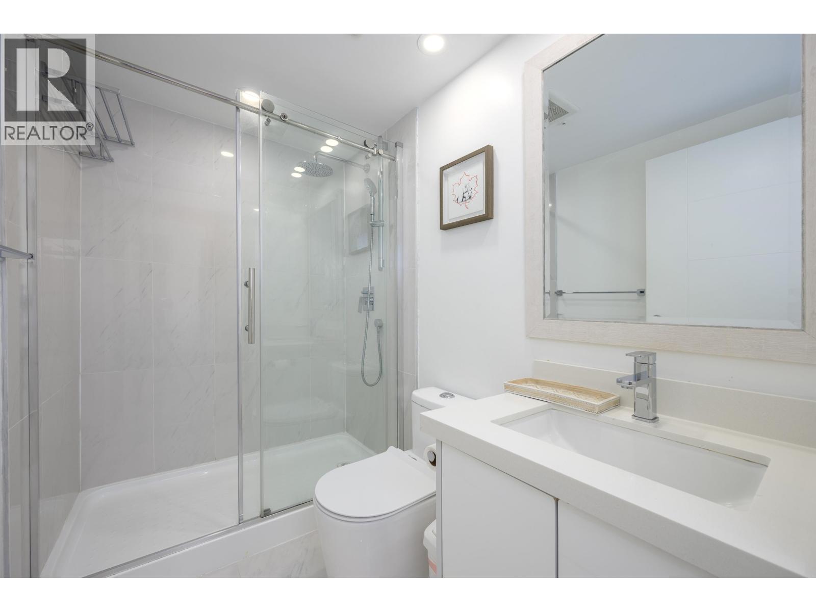 2005 1050 Burrard Street, Vancouver, British Columbia  V6Z 2R9 - Photo 18 - R3064245