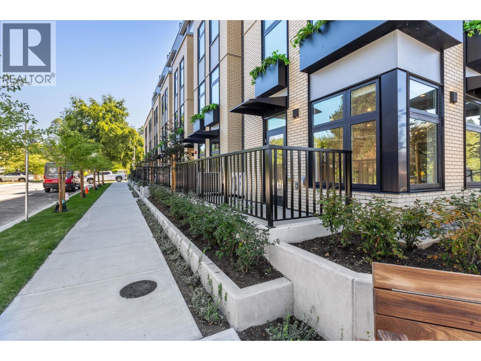 102 342 Mountain Highway, North Vancouver, British Columbia  V7J 2K8 - Photo 27 - R3062639