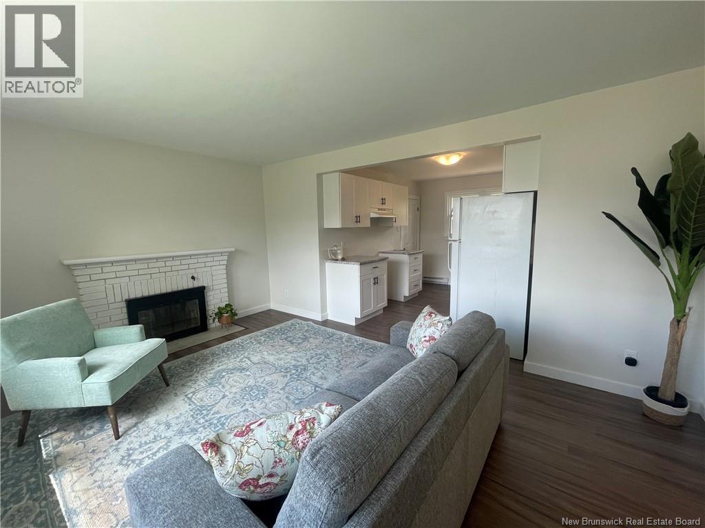 13 Gurney Drive, Moncton, New Brunswick  E2L 1E8 - Photo 2 - NB130020