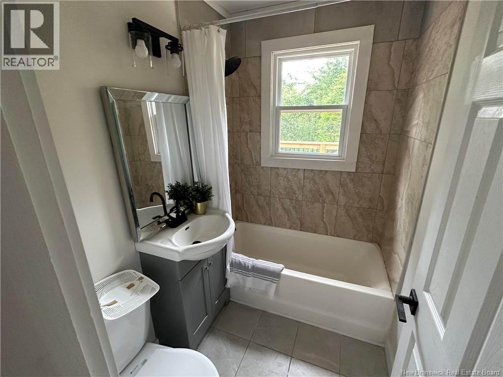 13 Gurney Drive, Moncton, New Brunswick  E2L 1E8 - Photo 6 - NB130020
