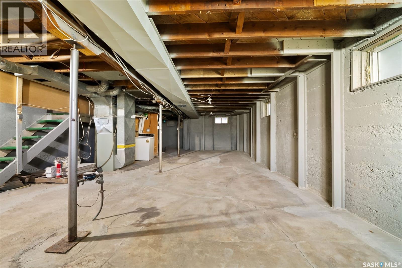 1230 Victoria Avenue, Regina, Saskatchewan  S4P 0N9 - Photo 36 - SK023900