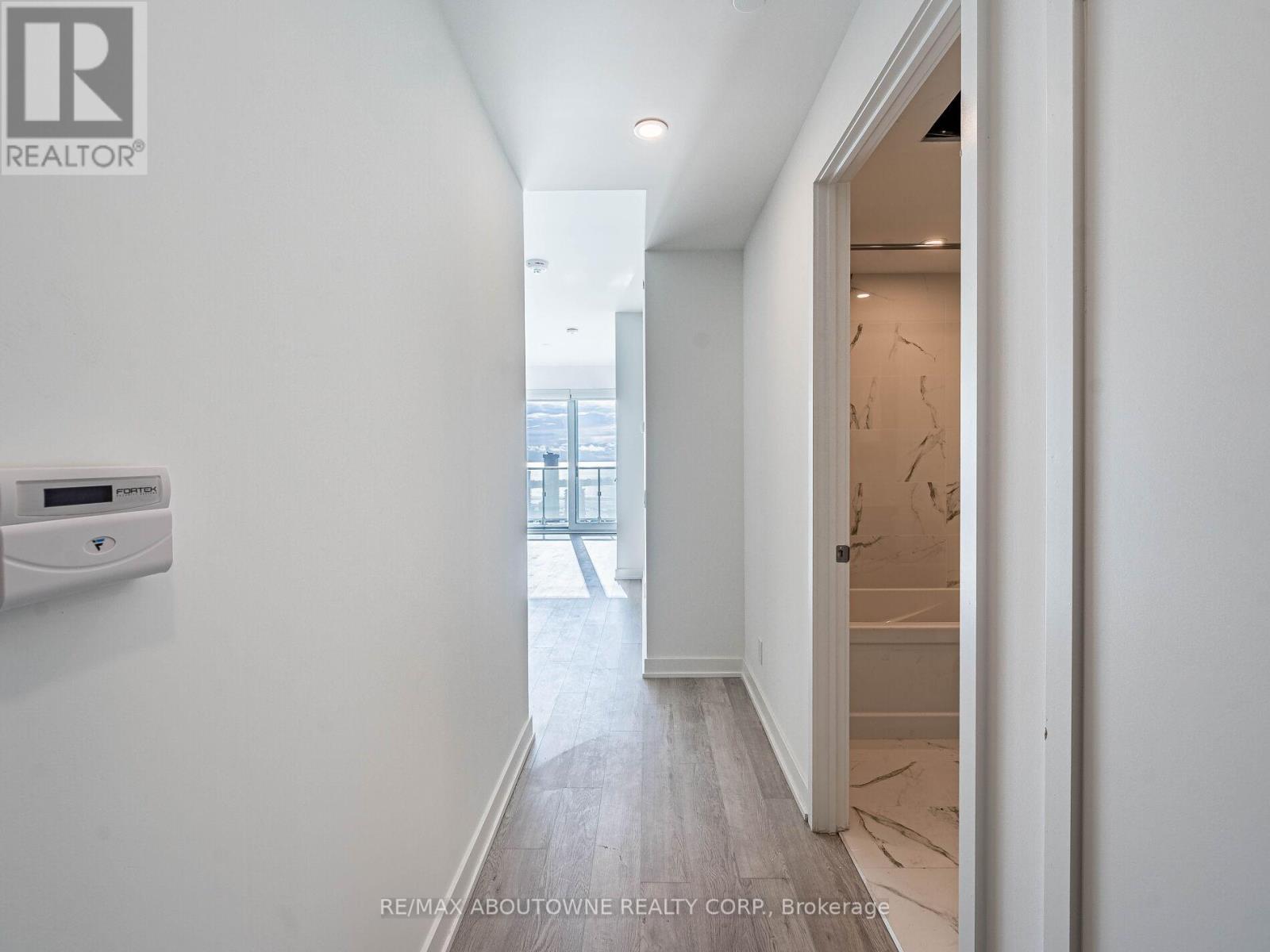 5109 - 88 Queen Street E, Toronto, Ontario  M5C 0B6 - Photo 11 - C12537464