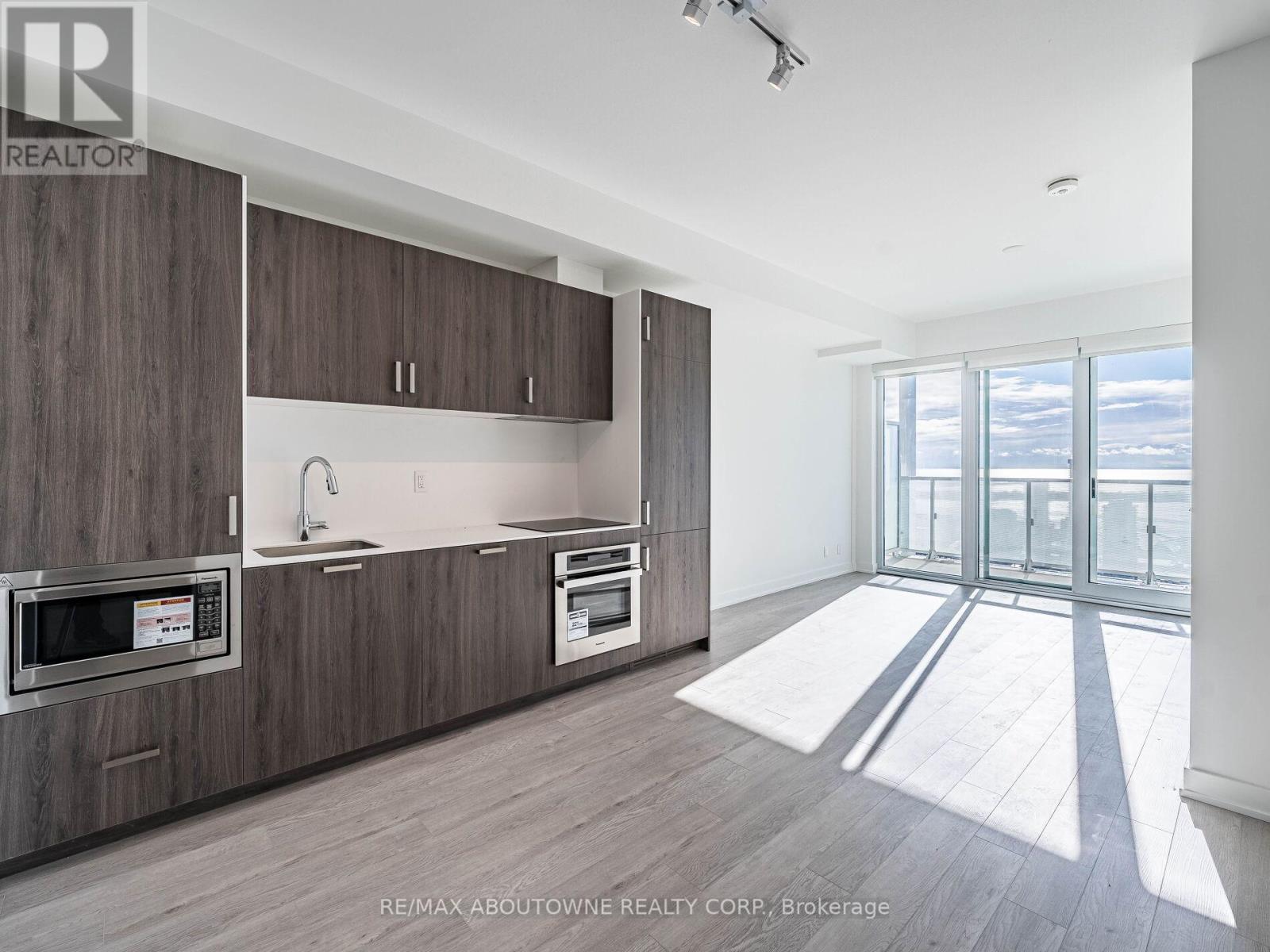 5109 - 88 Queen Street E, Toronto, Ontario  M5C 0B6 - Photo 12 - C12537464