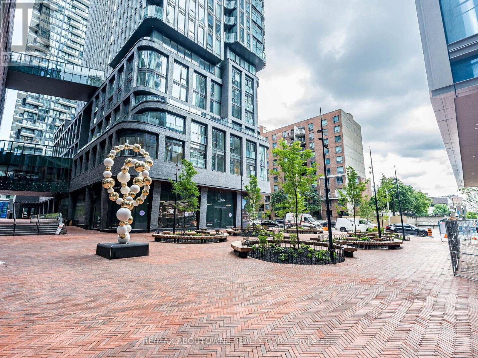 5109 - 88 Queen Street E, Toronto, Ontario  M5C 0B6 - Photo 2 - C12537464