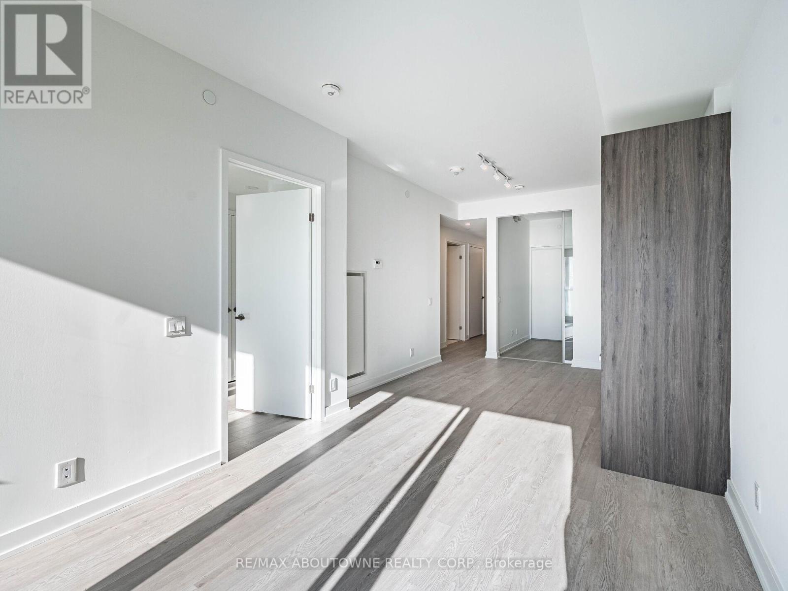 5109 - 88 Queen Street E, Toronto, Ontario  M5C 0B6 - Photo 22 - C12537464