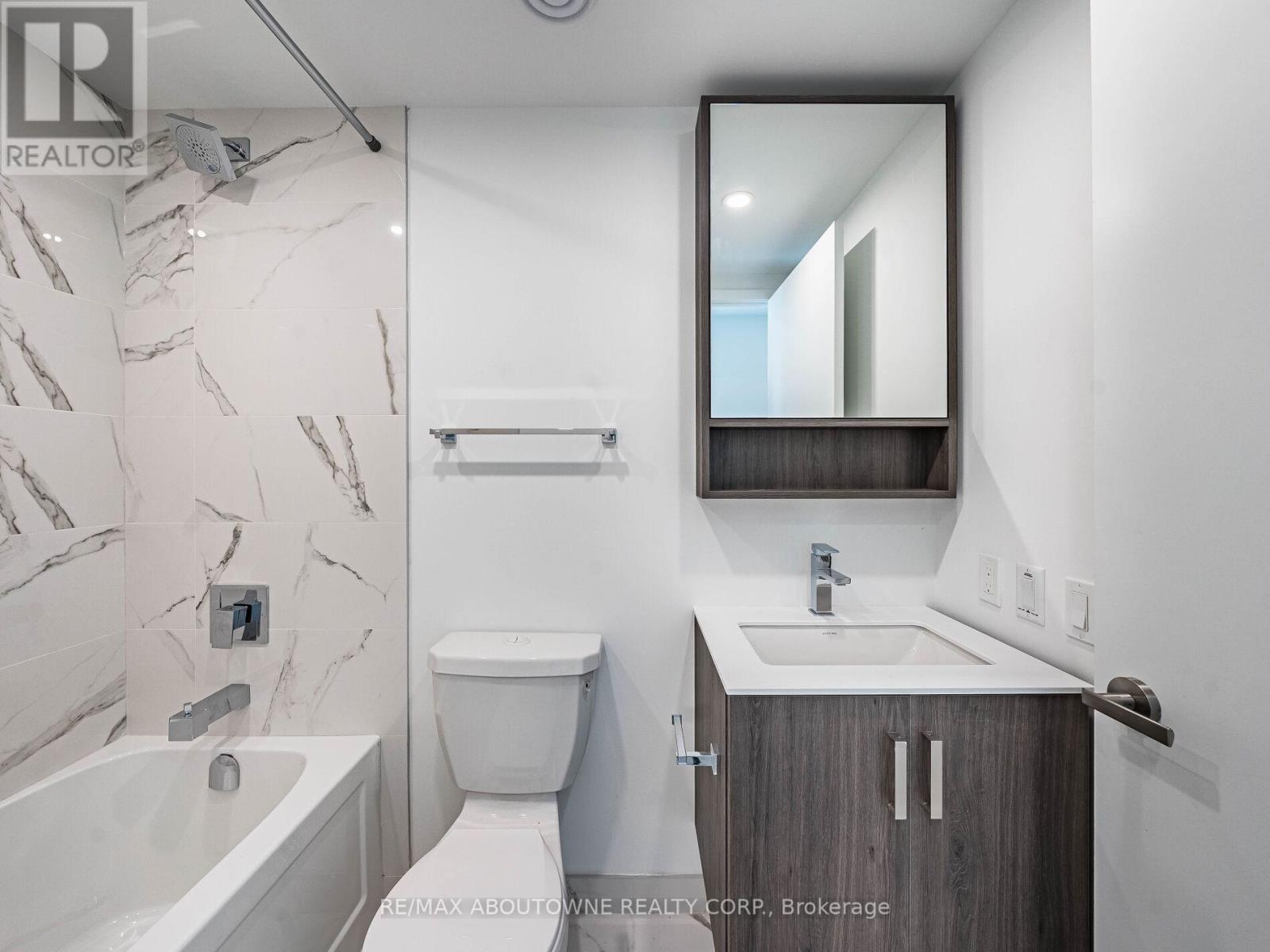 5109 - 88 Queen Street E, Toronto, Ontario  M5C 0B6 - Photo 33 - C12537464