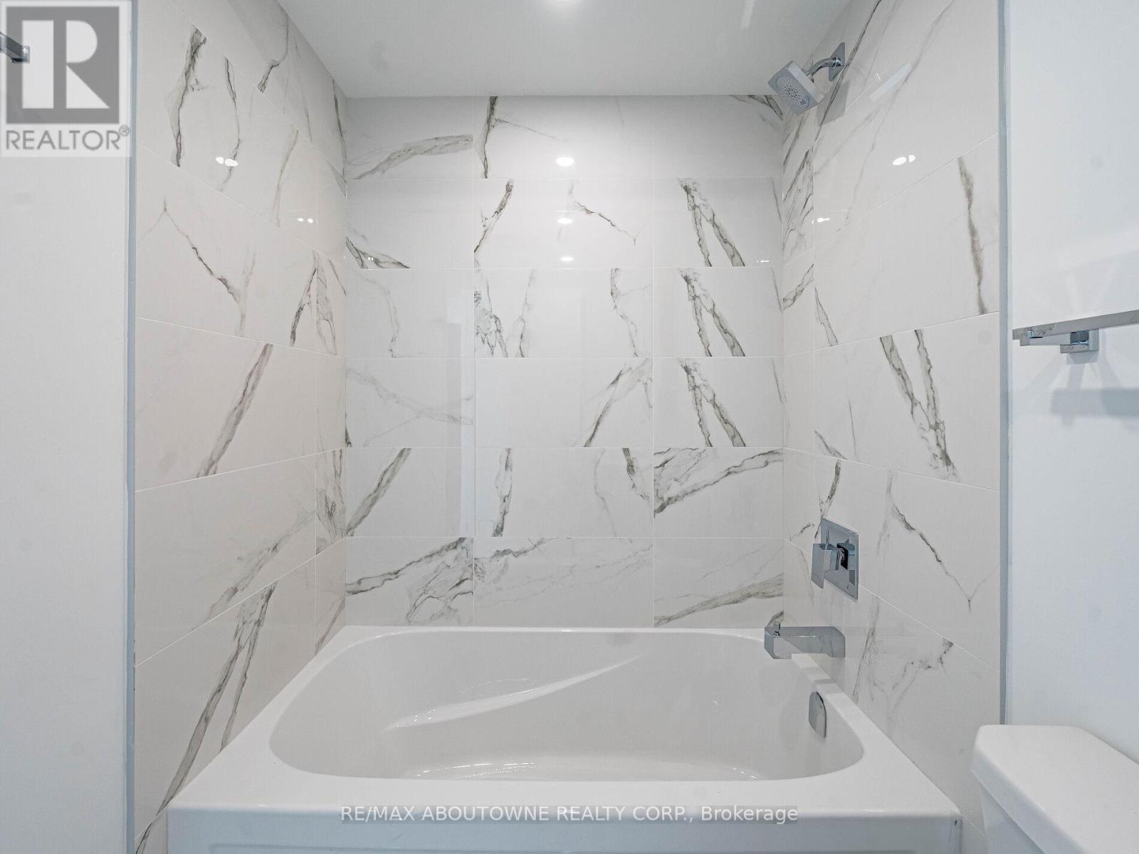 5109 - 88 Queen Street E, Toronto, Ontario  M5C 0B6 - Photo 34 - C12537464