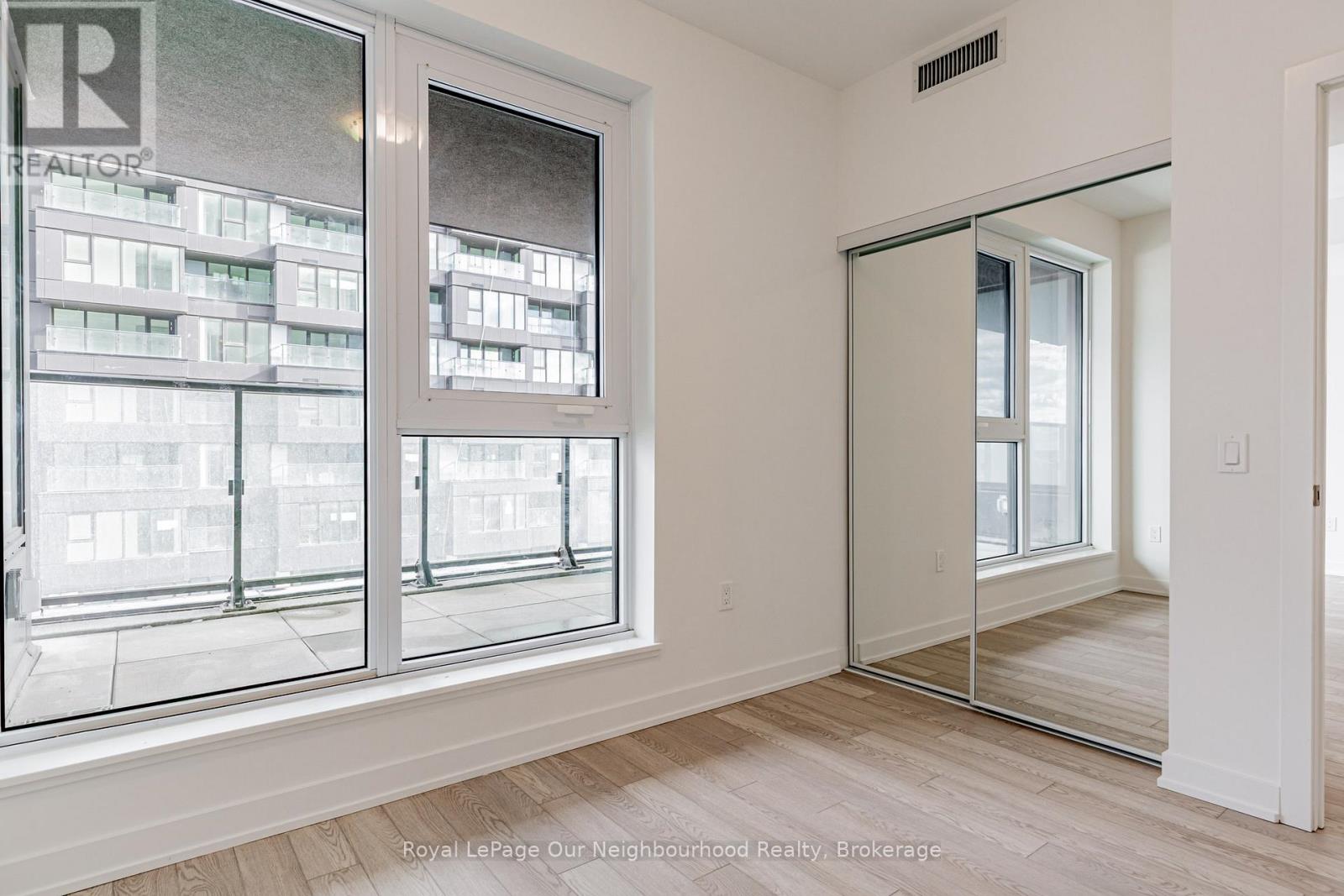 711 - 1 Quarrington Lane, Toronto, Ontario  M3C 0S4 - Photo 18 - C12537470