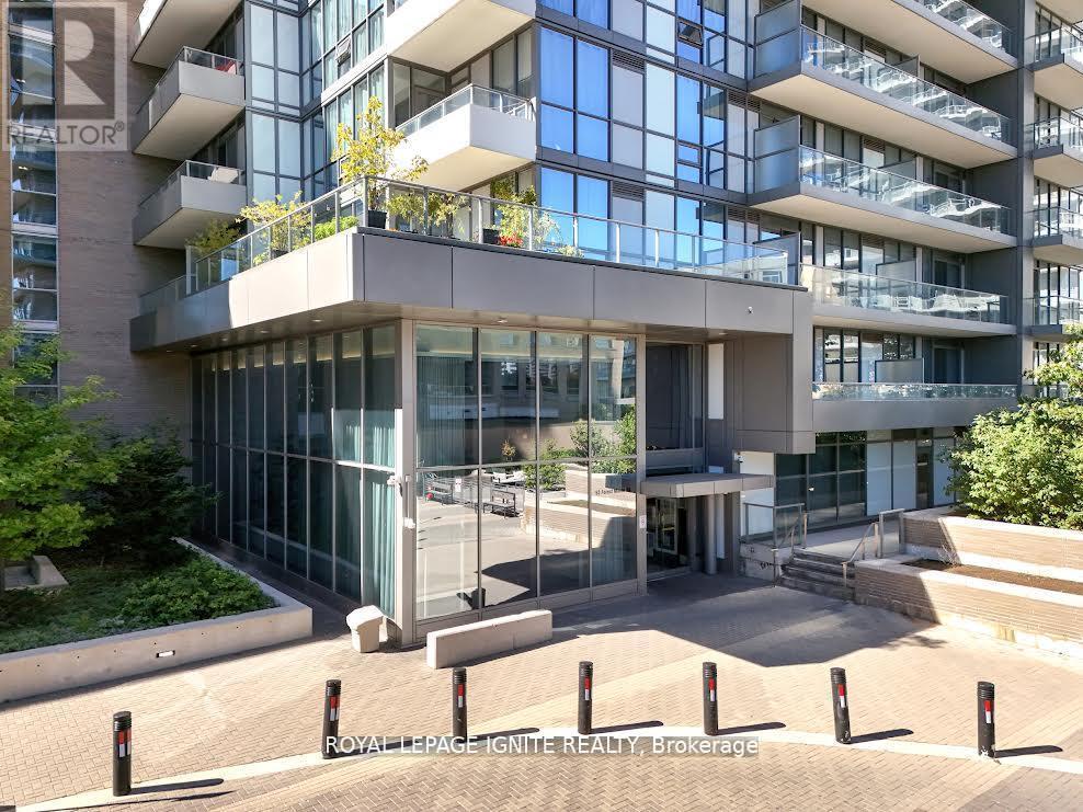 207 - 52 Forest Manor Road, Toronto, Ontario  M2J 0E2 - Photo 2 - C12537492