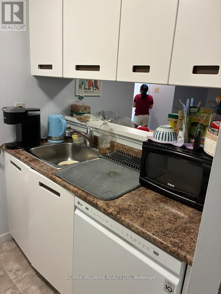 1501 - 44 St Joseph Street, Toronto, Ontario  M4Y 2W4 - Photo 13 - C12537514