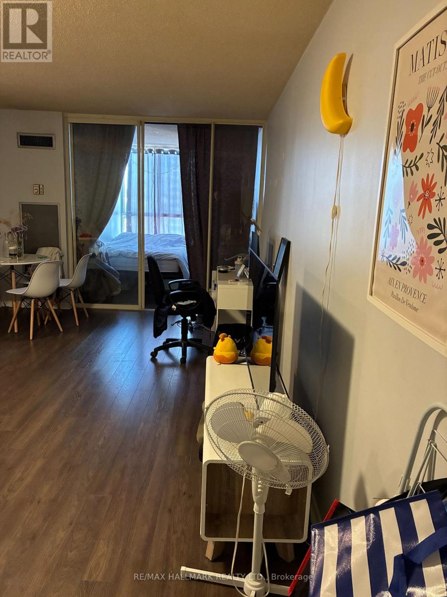 1501 - 44 St Joseph Street, Toronto, Ontario  M4Y 2W4 - Photo 6 - C12537514