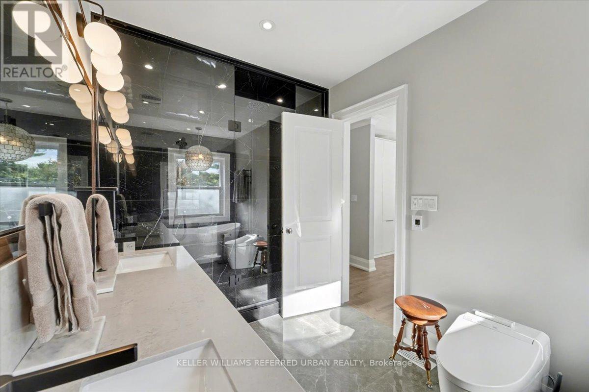 235 Betty Ann Drive, Toronto, Ontario  M2R 1A6 - Photo 18 - C12537522