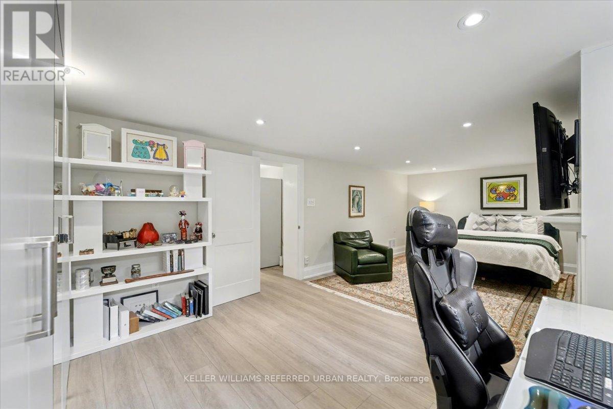 235 Betty Ann Drive, Toronto, Ontario  M2R 1A6 - Photo 37 - C12537522