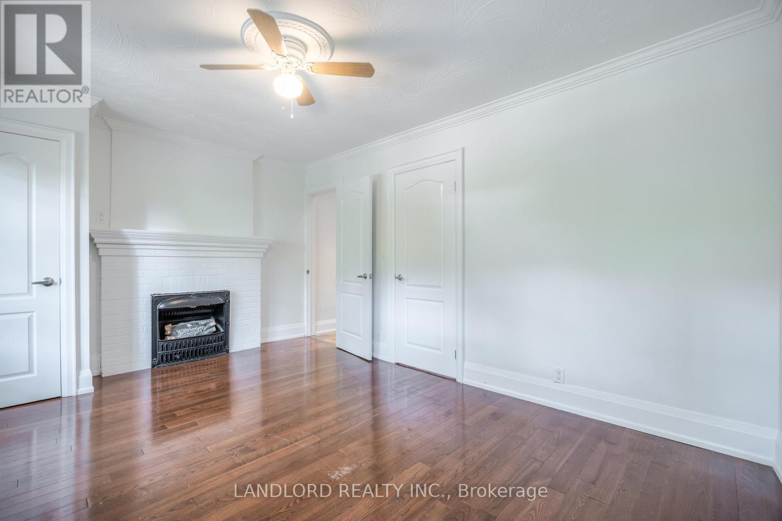 Upper - 22 Rusholme Park Crescent, Toronto, Ontario  M6J 2C9 - Photo 7 - C12537556