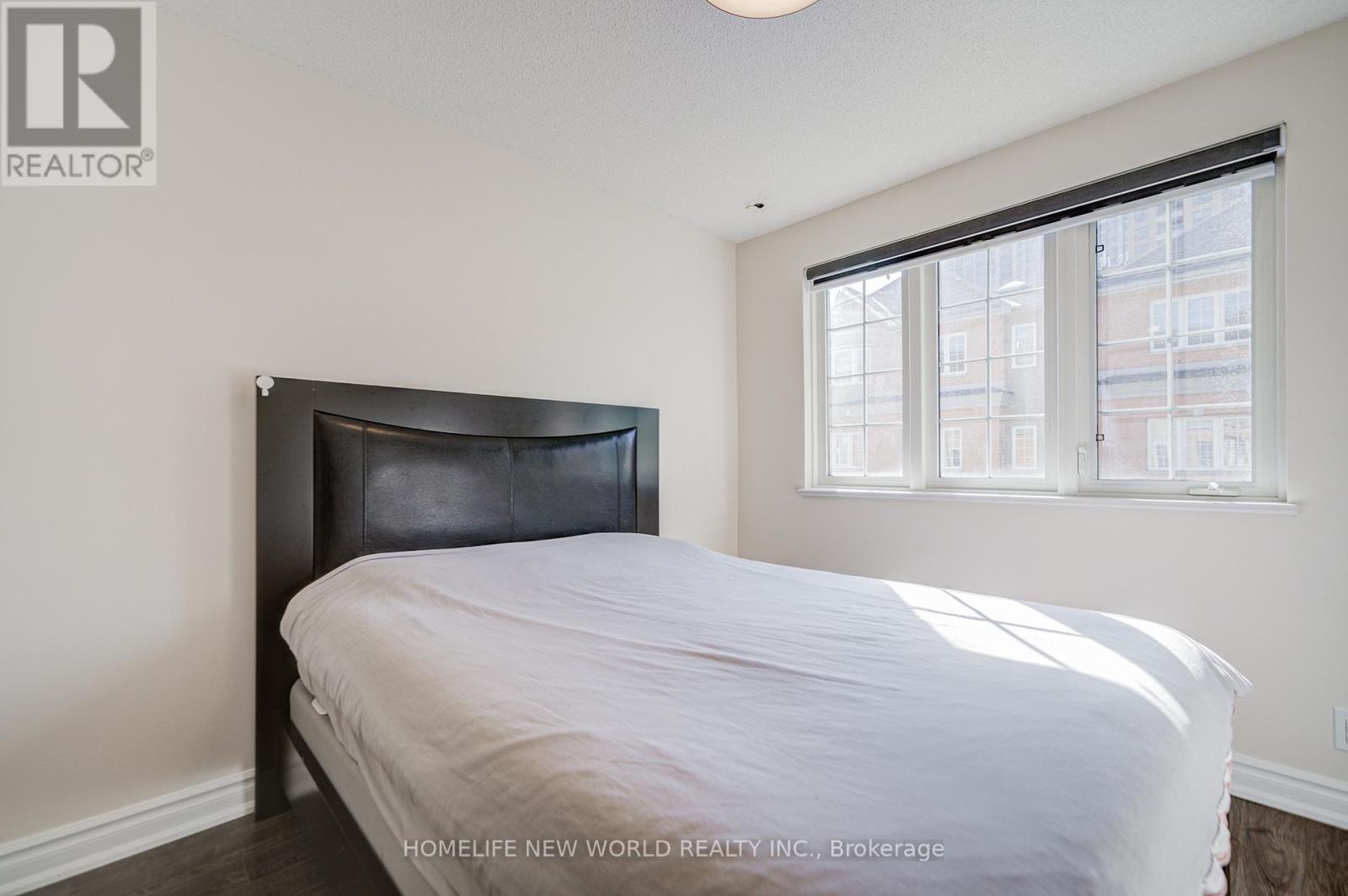 1313 - 28 Sommerset Way, Toronto, Ontario  M2N 6W7 - Photo 31 - C12537572