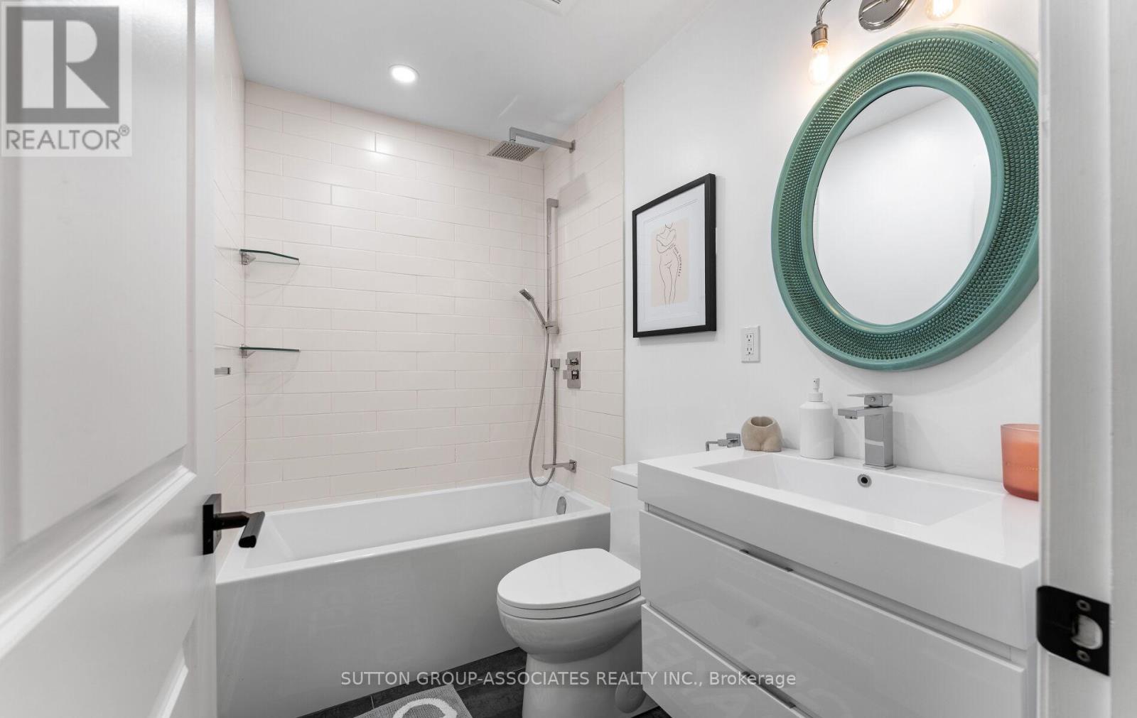 Lower - 689 Manning Avenue, Toronto, Ontario  M6G 2W3 - Photo 20 - C12537578