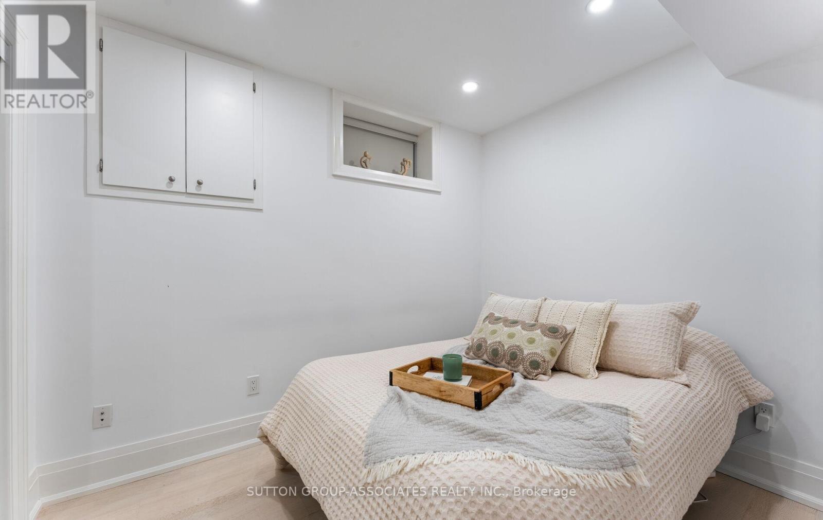 Lower - 689 Manning Avenue, Toronto, Ontario  M6G 2W3 - Photo 22 - C12537578