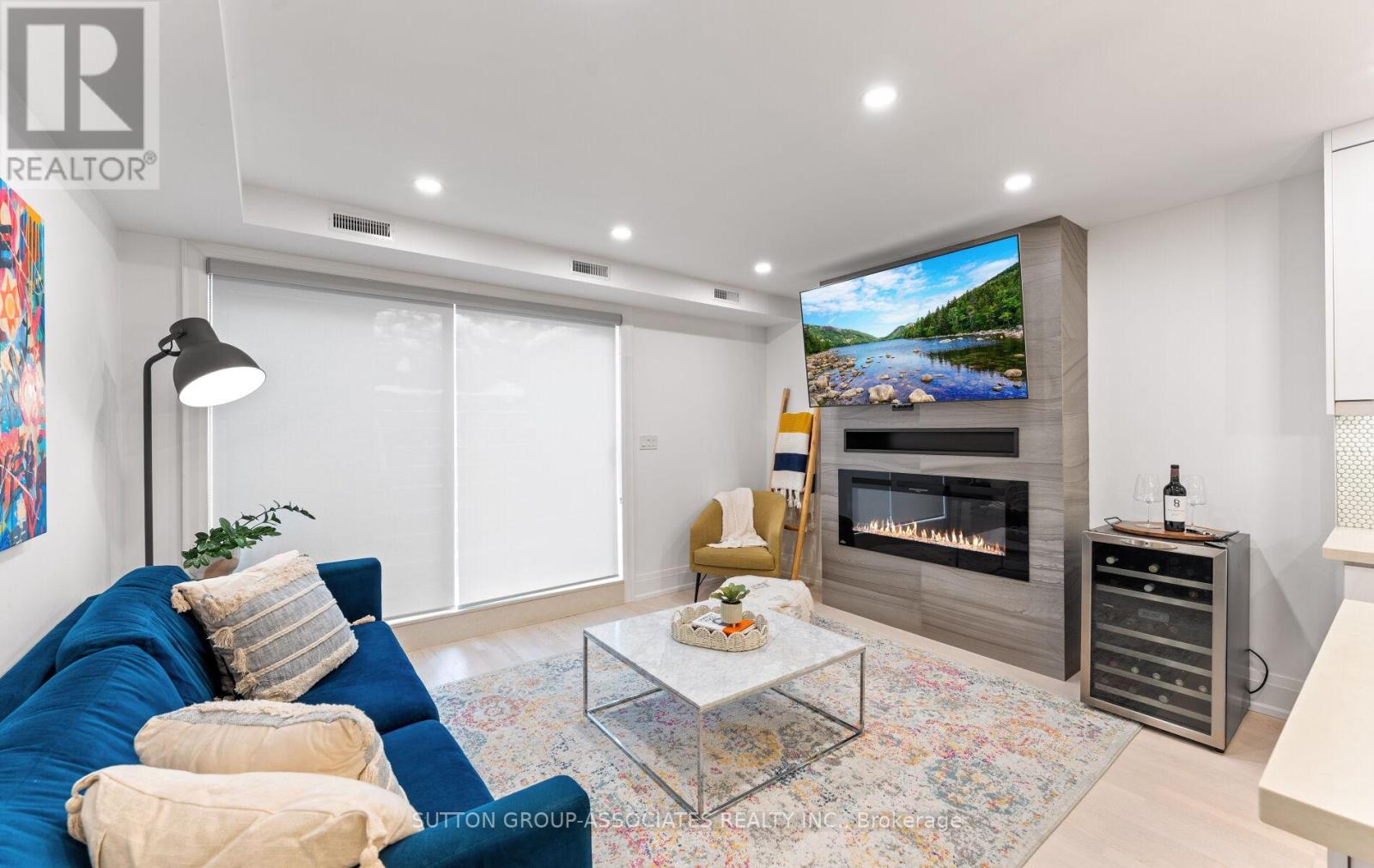 Lower - 689 Manning Avenue, Toronto, Ontario  M6G 2W3 - Photo 8 - C12537578