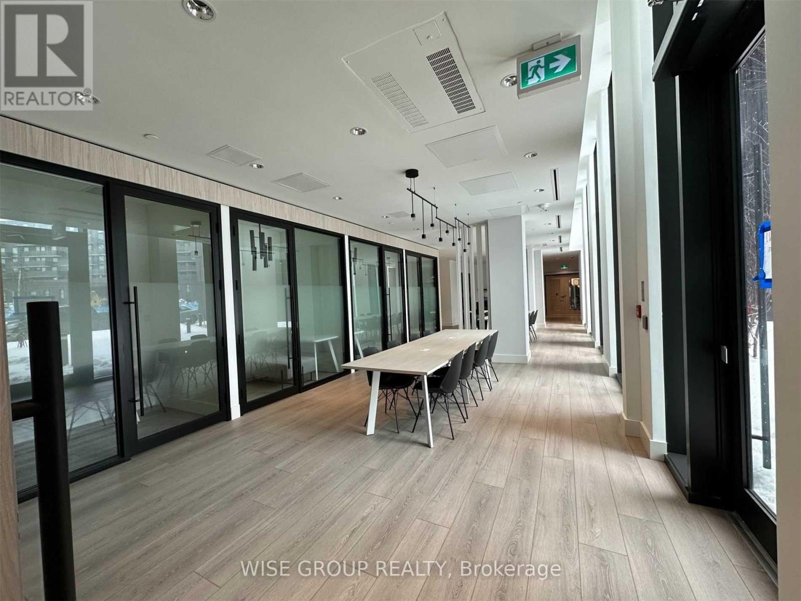 925 - 30 Tretti Way, Toronto, Ontario  M3H 0E3 - Photo 15 - C12537596