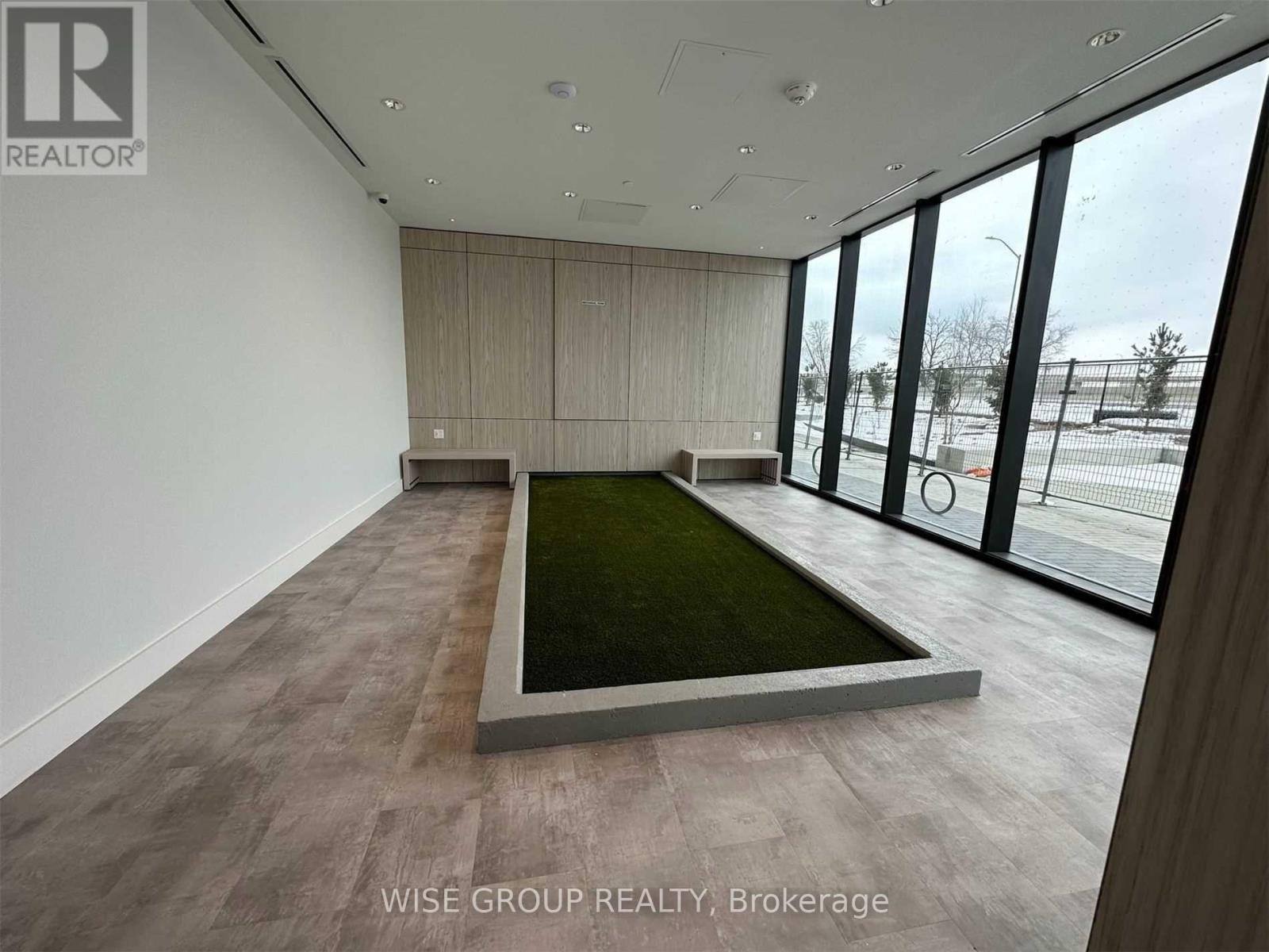 925 - 30 Tretti Way, Toronto, Ontario  M3H 0E3 - Photo 8 - C12537596