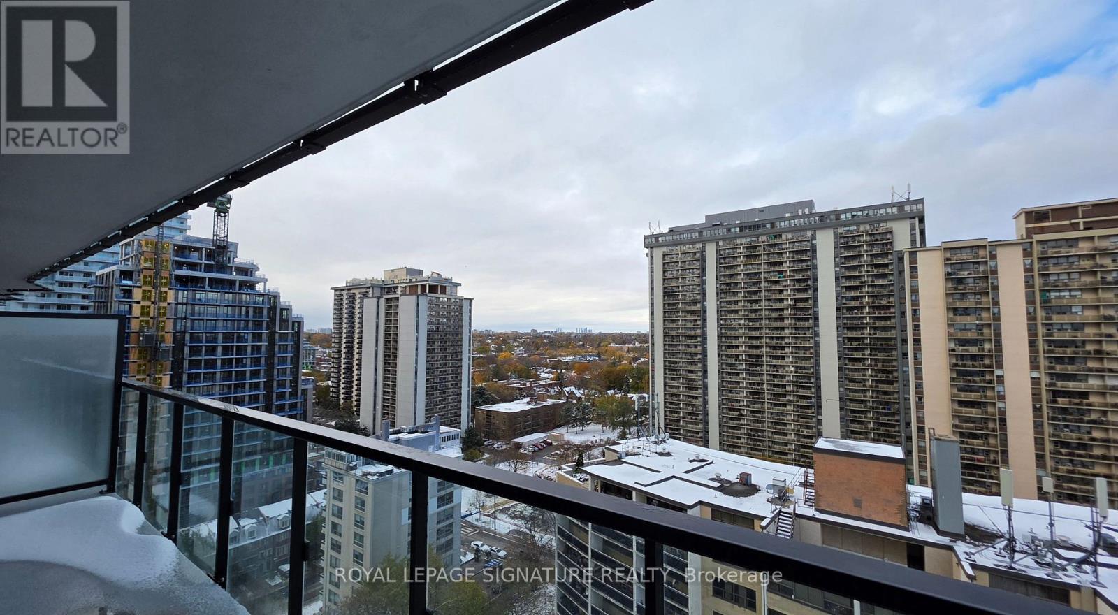 1502 - 120 Broadway Avenue, Toronto, Ontario  M4P 0E9 - Photo 17 - C12537650