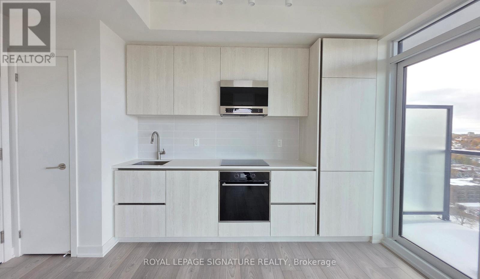 1502 - 120 Broadway Avenue, Toronto, Ontario  M4P 0E9 - Photo 5 - C12537650