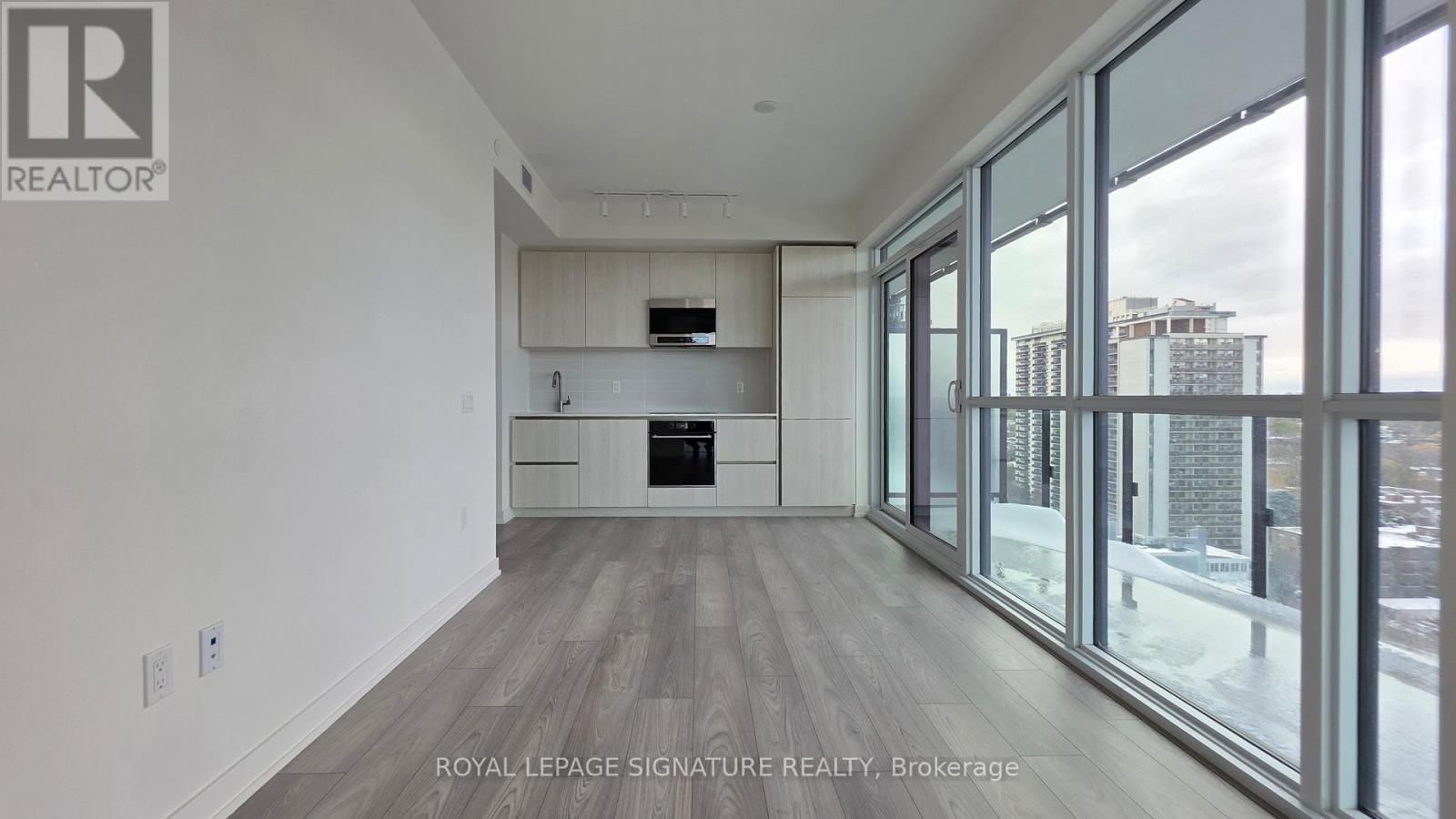 1502 - 120 Broadway Avenue, Toronto, Ontario  M4P 0E9 - Photo 9 - C12537650