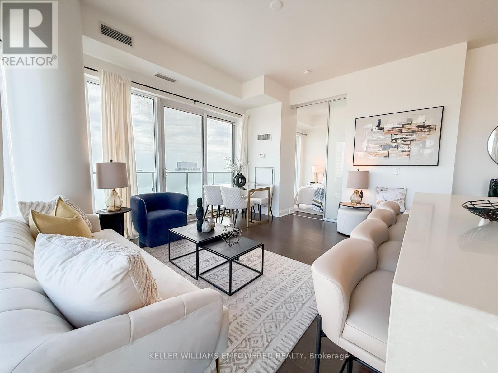 4508 - 1080 Bay Street, Toronto, Ontario  M5S 0A5 - Photo 2 - C12537672