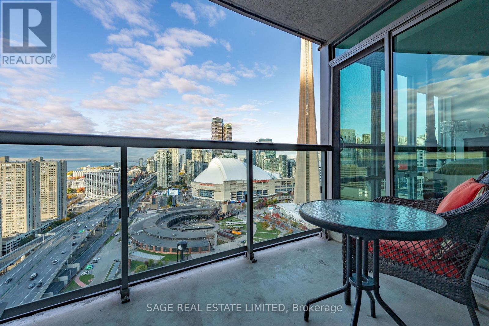 3712 - 19 Grand Trunk Crescent, Toronto, Ontario  M5J 3A3 - Photo 13 - C12537692