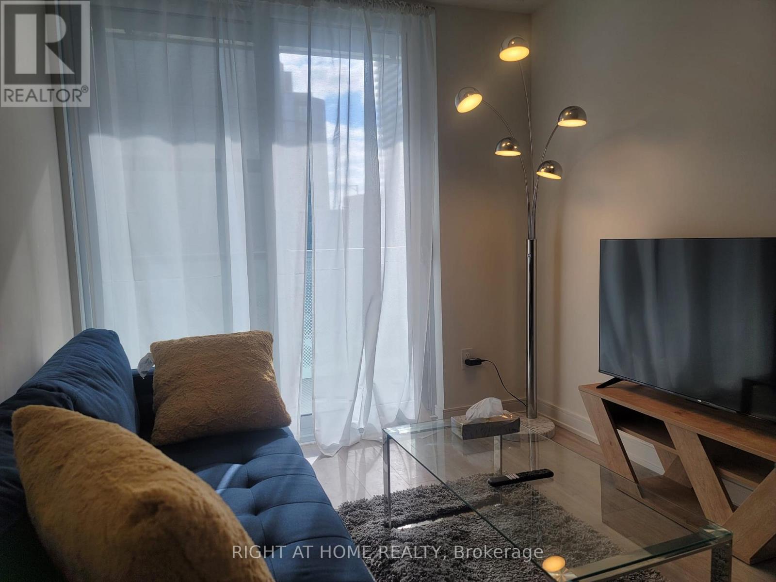 516 - 425 Front Street E, Toronto, Ontario  M5A 1G9 - Photo 4 - C12537422