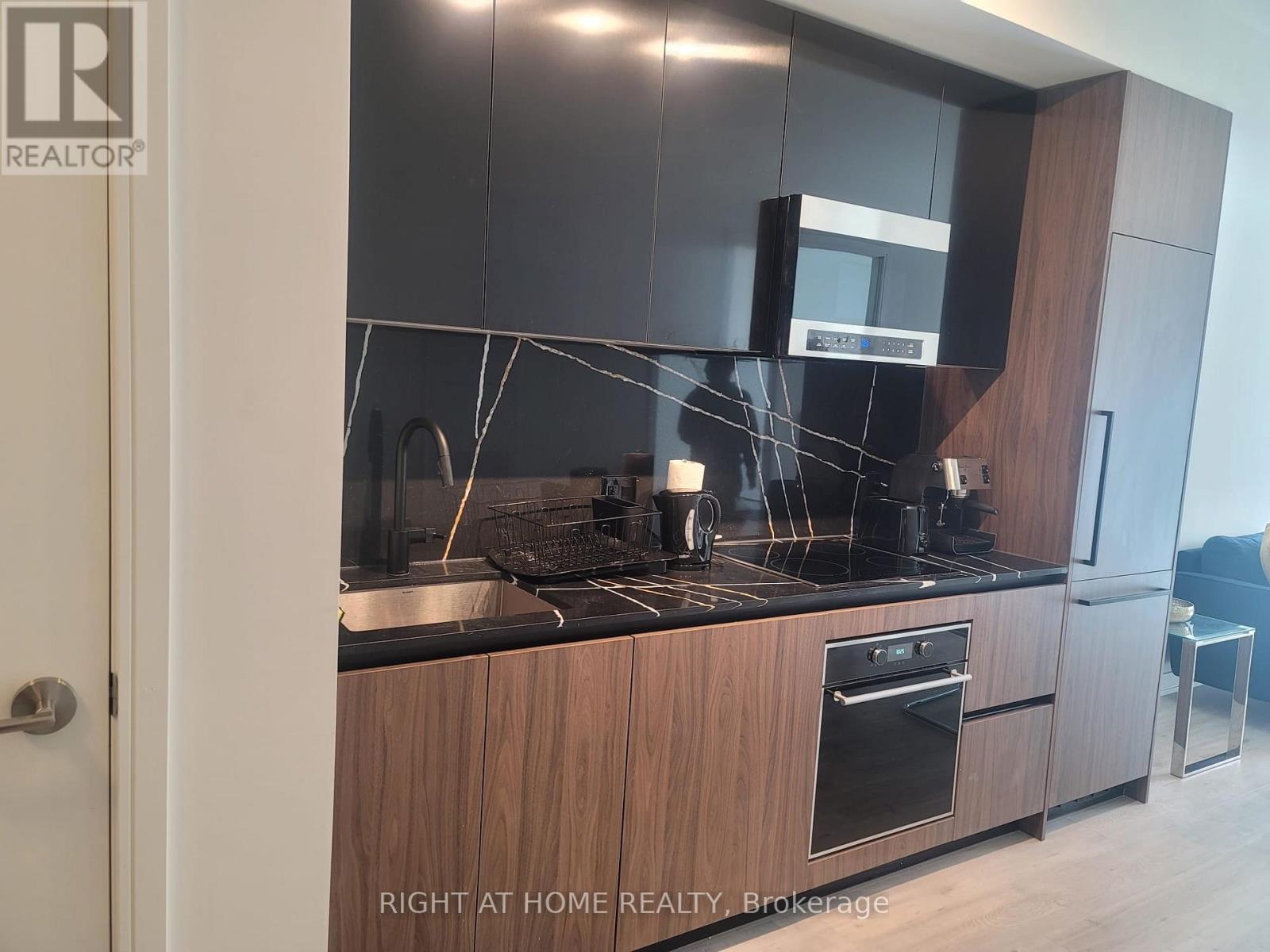 516 - 425 Front Street E, Toronto, Ontario  M5A 1G9 - Photo 3 - C12537422