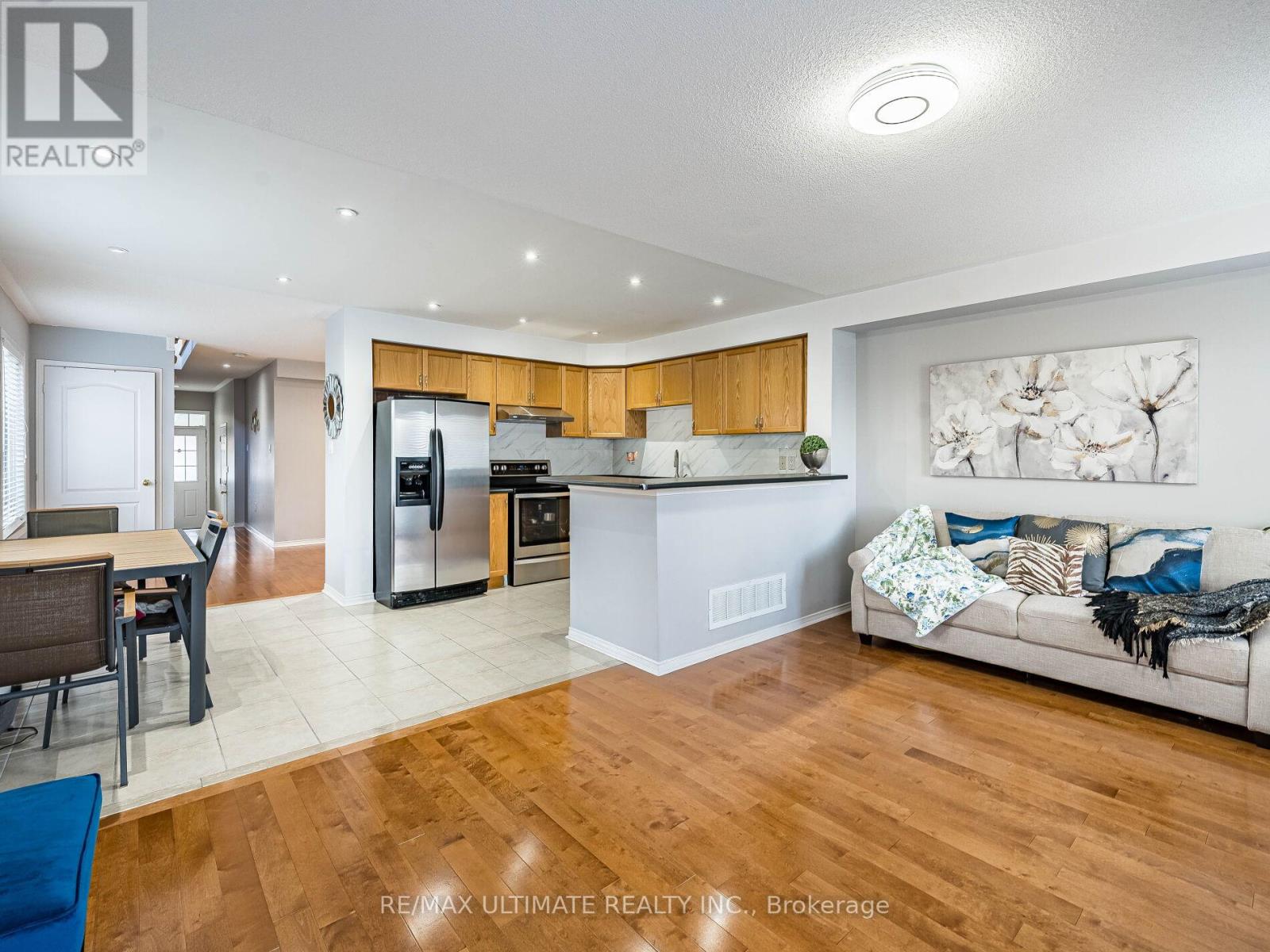 43 Tozer Crescent, Ajax, Ontario  L1T 5A1 - Photo 12 - E12537466