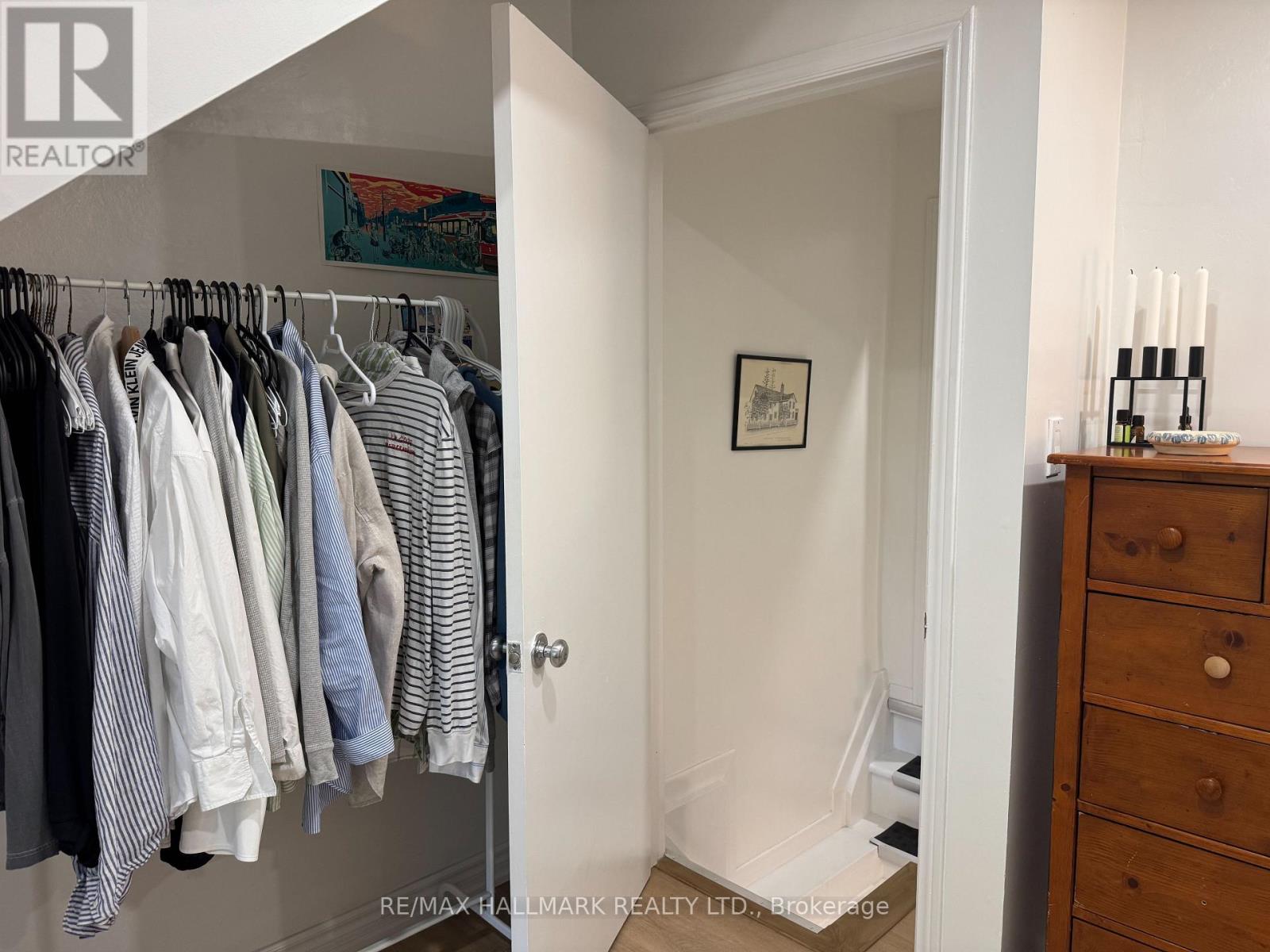 60 First Avenue, Toronto, Ontario  M4M 1W8 - Photo 12 - E12537474