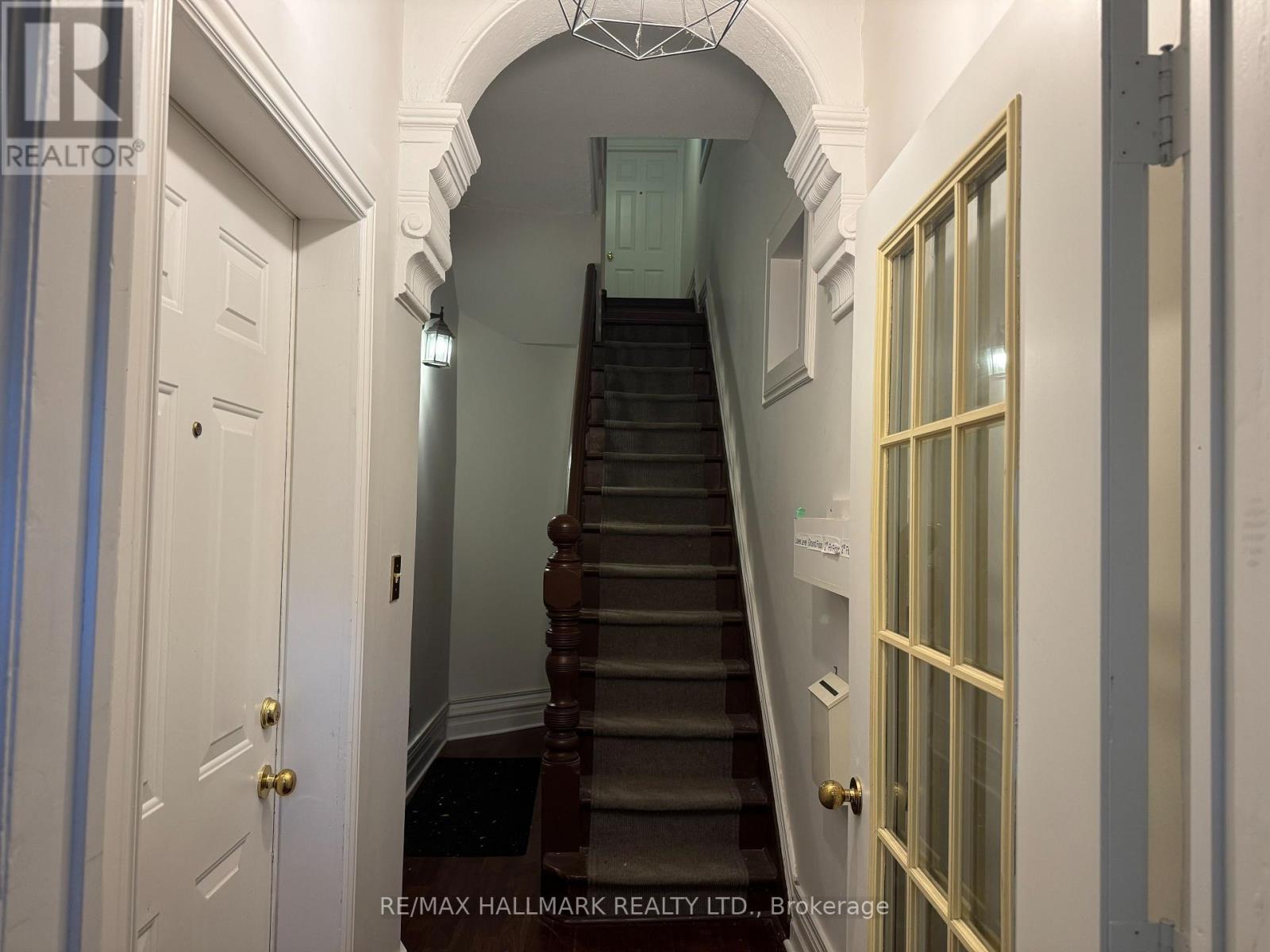 60 First Avenue, Toronto, Ontario  M4M 1W8 - Photo 2 - E12537474