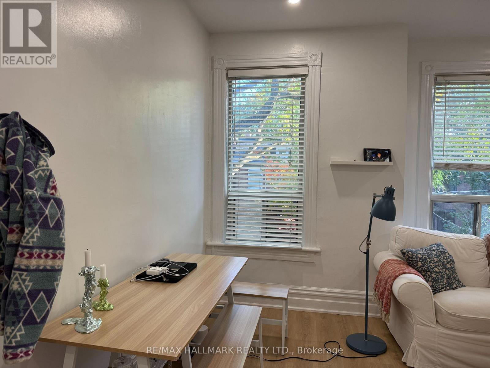 60 First Avenue, Toronto, Ontario  M4M 1W8 - Photo 7 - E12537474